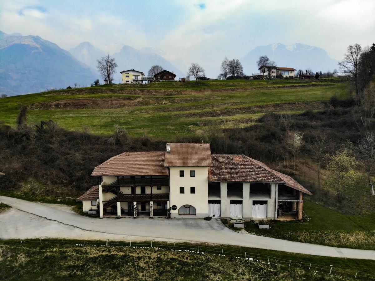 Appartamento Immerso Nella Natura Con Parcheggio - Genziana Sois Exterior photo